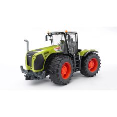 CLAAS XERION 5000 TRAKTOR
