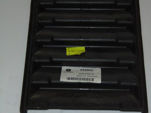 MŰANYAG ASZTAL BETÉTLEMEZ