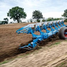 Féligfüggesztett ekék