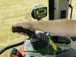 McHale 991 BJS szervo joystick vezérlésű vontatott körbála-csomagoló