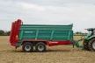 Farmtech MEGAFEX 1800 univerzális trágyaszóró pótkocsi