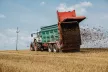 Farmtech MEGAFEX 2200 univerzális trágyaszóró pótkocsi