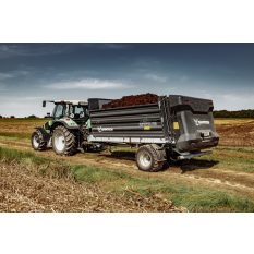 Farmtech SUPERFEX 700 trágyaszóró pótkocsi